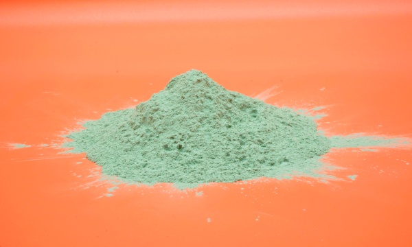 如何選擇合適的綠碳化硅微粉？
